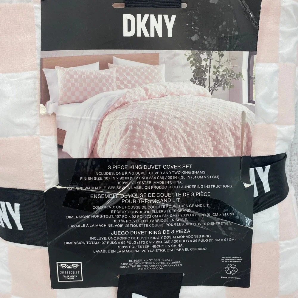 DKNY Duvet Cover Set King Pink White Checkered Puckered Texture Pastel Girly